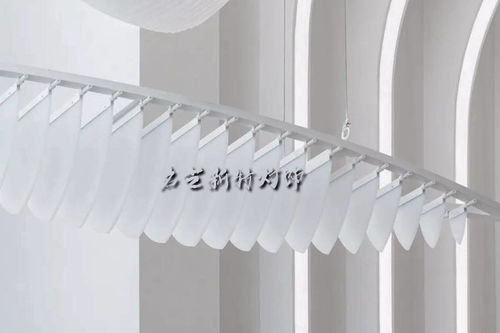 流线线条装饰吊灯,定制带来近海的韵律与回声